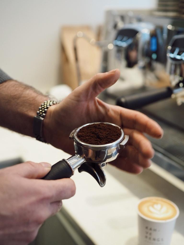 İnternetten Kahve Alırken Dikkat Etmeniz Gerekenler | Espresso Makinesi Nedir? Espresso Makinesi Nasıl Çalışır?